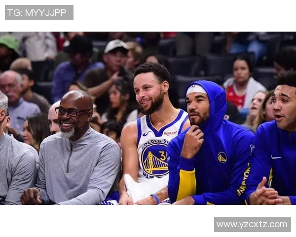 勇士逆转快船创历史奇迹上演23分惊天大逆转精彩瞬间回顾 勇士逆转快船创历史奇迹上演23分惊天大逆转精彩瞬间回顾