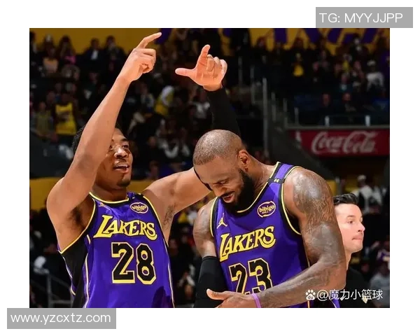 詹姆斯闪耀全场40分10篮板7助攻湖人加时战胜勇士成功晋级季后赛