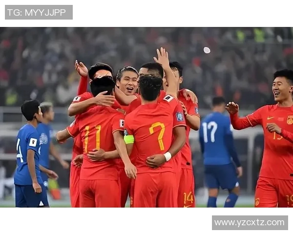 国足与韩国激战全场球迷齐声合唱展现团结与激情 国足与韩国激战全场球迷齐声合唱展现团结与激情